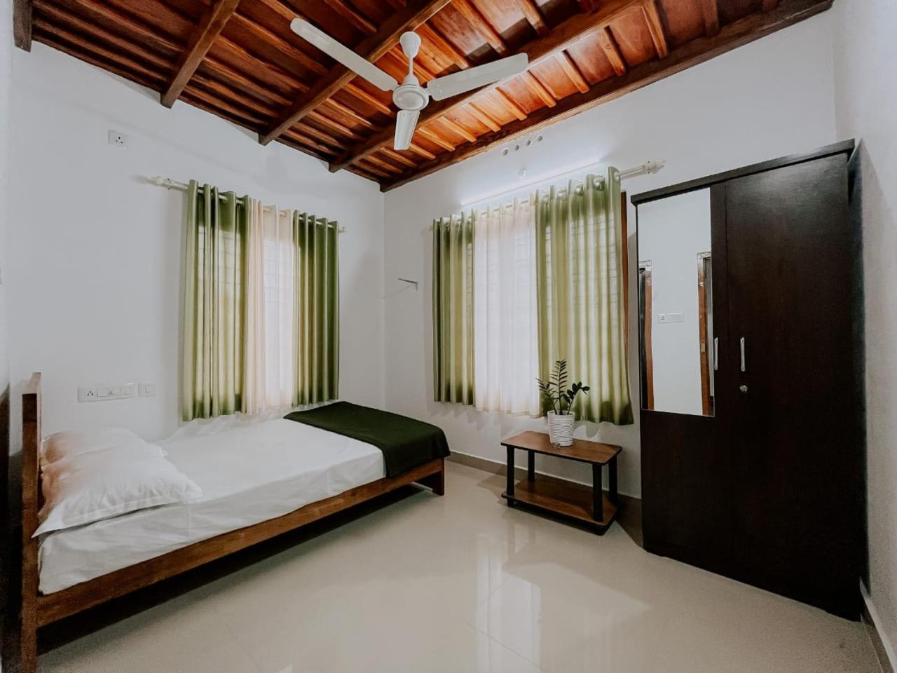 Palkulam Heights Βίλα Kumudi Εξωτερικό φωτογραφία